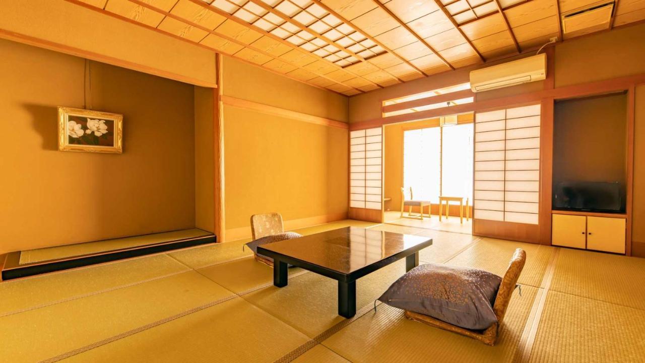 Hotel Fujiya Kaga  Zewnętrze zdjęcie